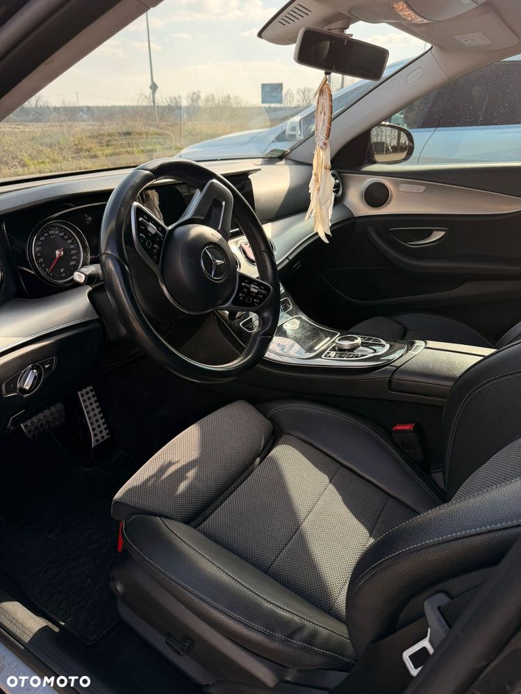 Mercedes-Benz Klasa E - 6