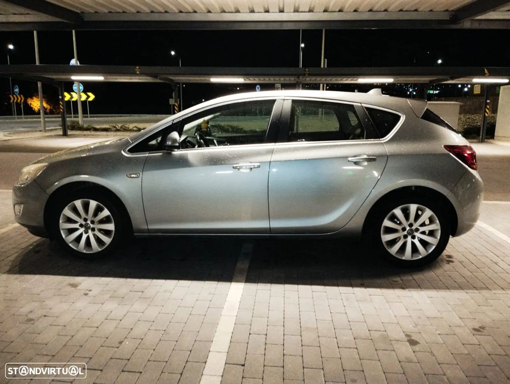 Opel Astra 1.3 CDTi Cosmo - 3