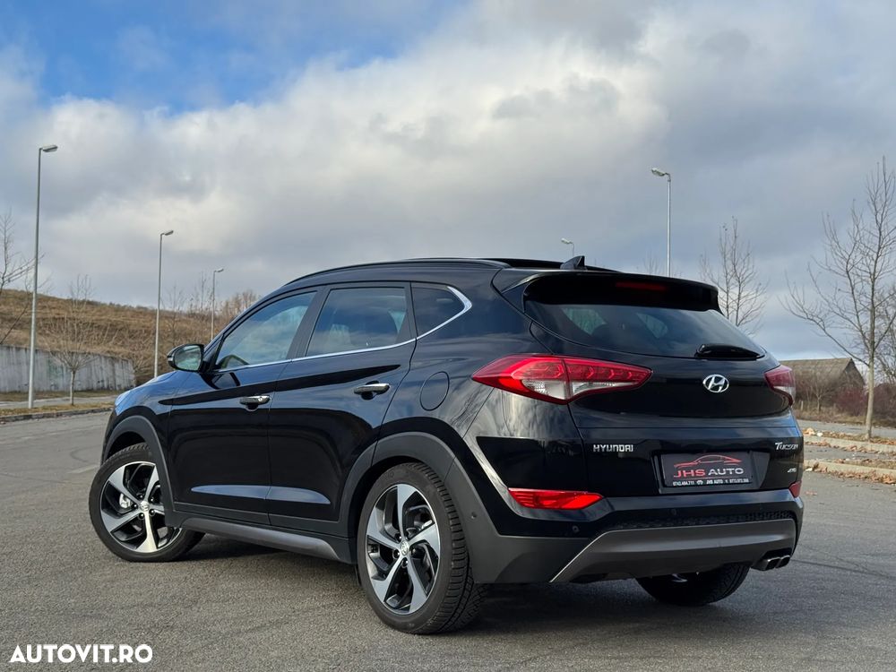 Hyundai Tucson 2.0 CRDI 4WD 6AT Luxury+ - 3