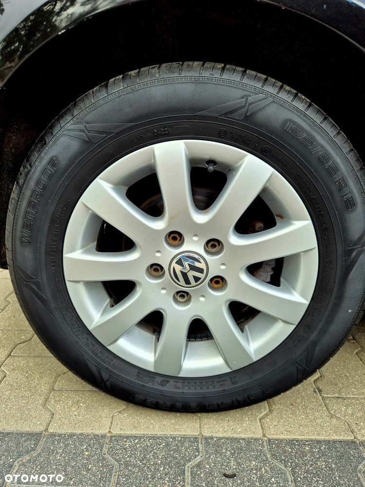 Volkswagen Golf 1.6 Comfortline - 37