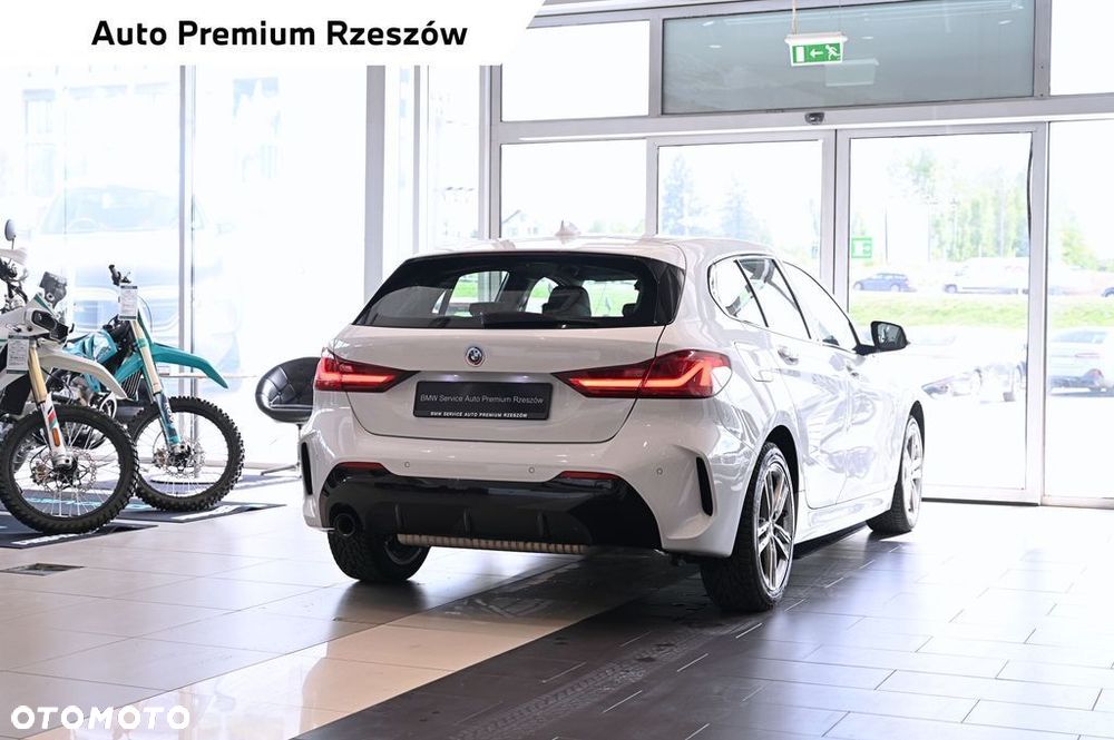 BMW Seria 1 116i M Sport - 13