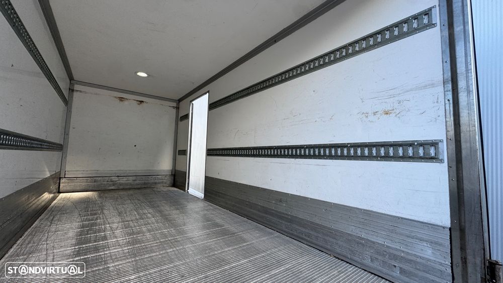 Renault Master 2.3 dCi L4 Rodado duplo - 21