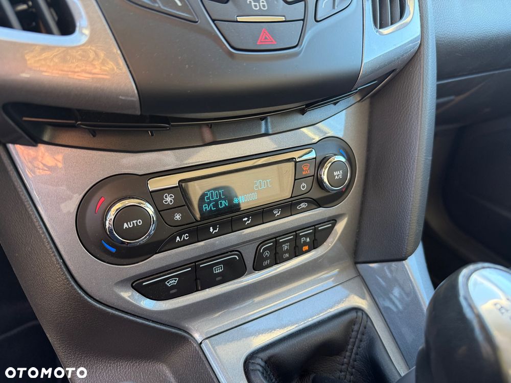 Ford Focus 1.6 EcoBoost Start-Stopp-System Titanium - 30