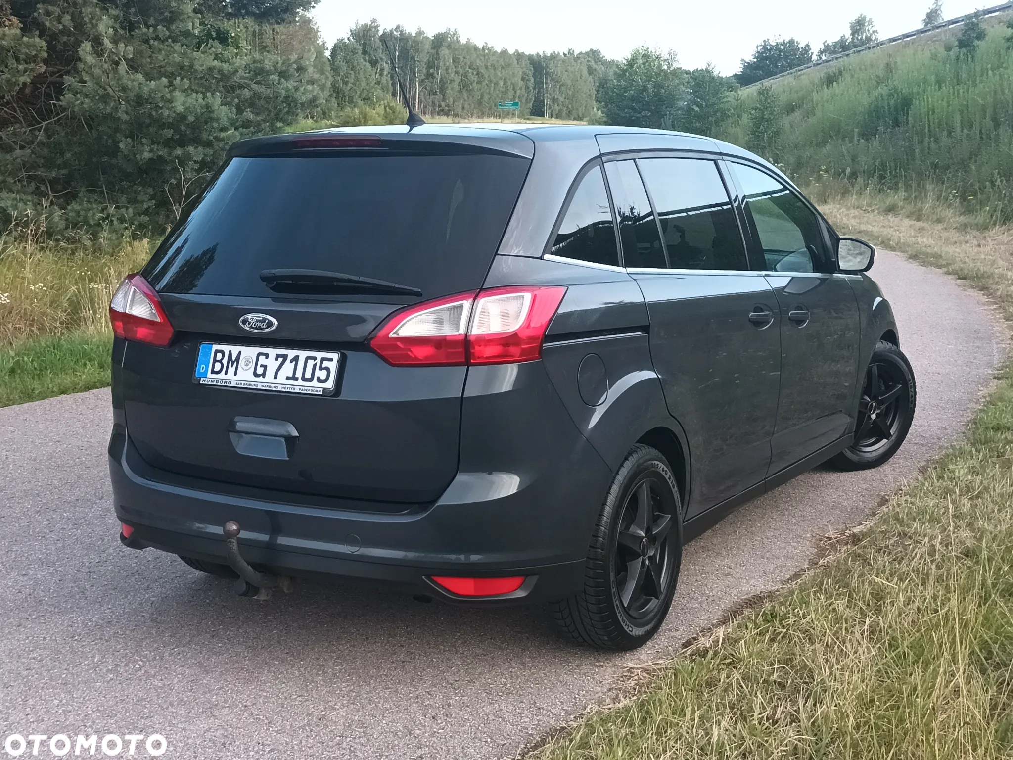 Ford Grand C-MAX - 16