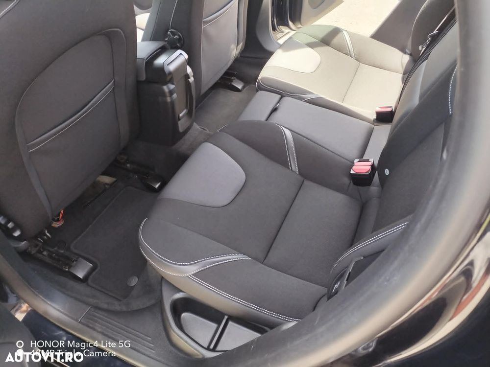 Volvo V40 D2 Basic - 5