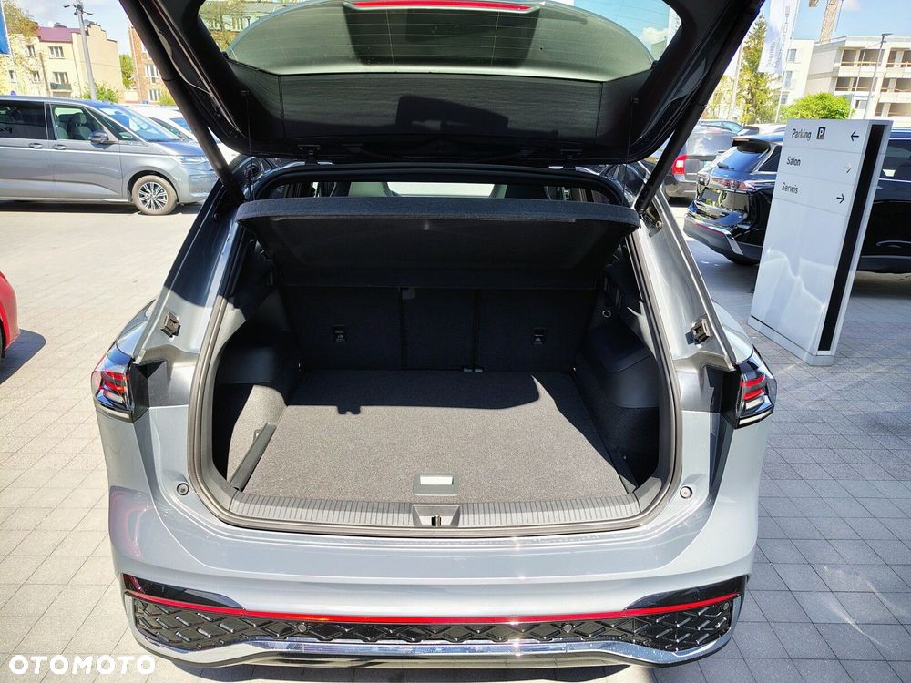 Volkswagen Tiguan - 8