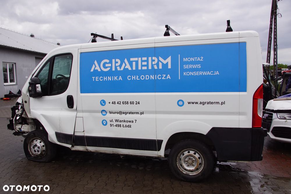 Auto na części - Citroen Jumper III 2.2 BlueHDI 120 KM 4H03 20GP20 EWP 2019R Silnik Skrzynia Drzwi Błotnik Zderzak Lampa Lusterko Klamka Szyba Deska Kokpit Sterownik Moduł Czujnik Licznik Panel Kierownica - 5