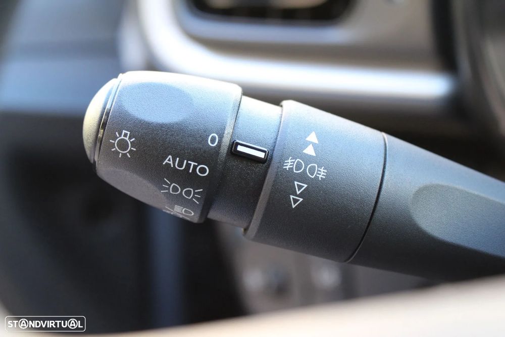 Citroën C3 1.2 PureTech Feel - 13