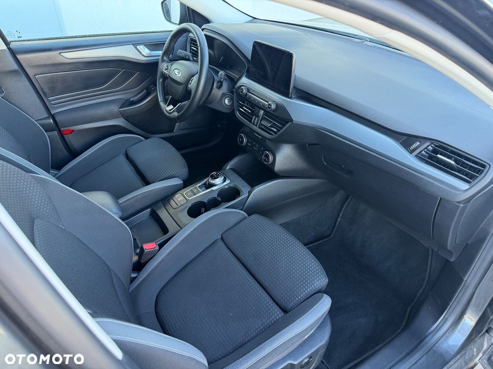 Ford Focus 1.5 EcoBlue Start-Stopp-System TITANIUM STYLE - 19