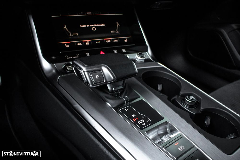 Audi A6 Avant 55 TFSI e quattro S tronic S line - 20