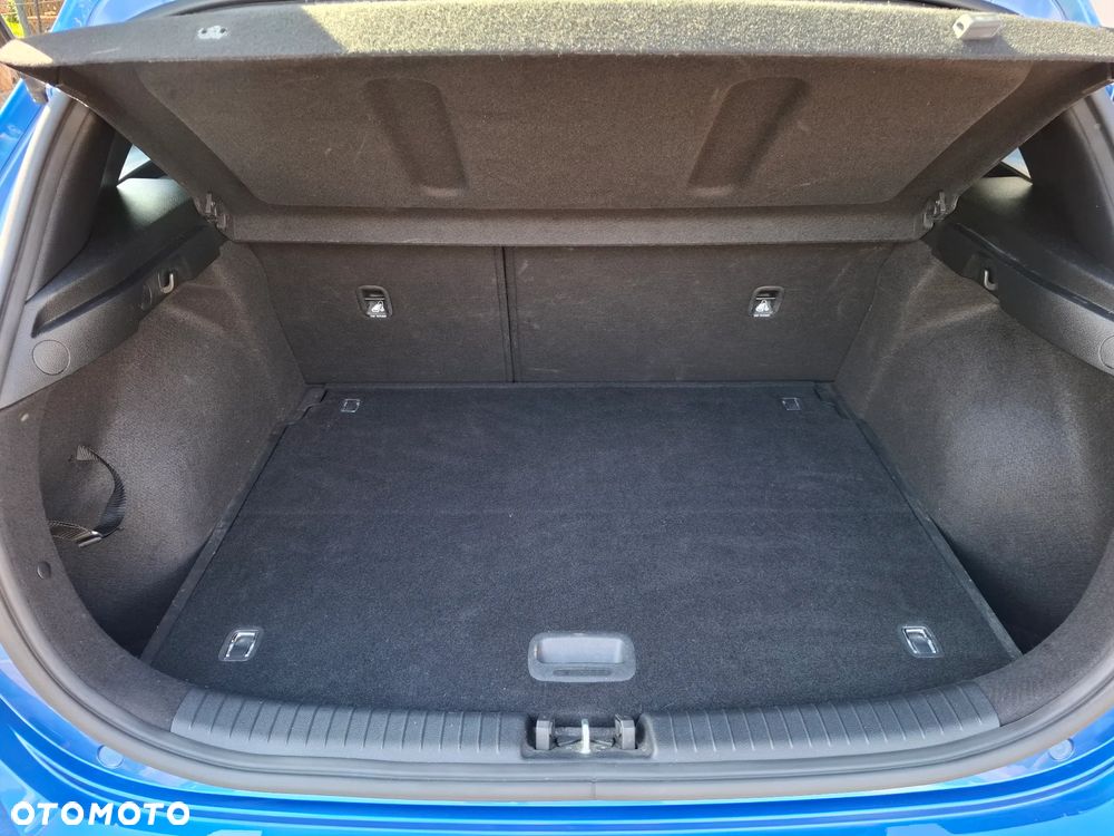 Kia Ceed 1.4 T-GDI M DCT - 29