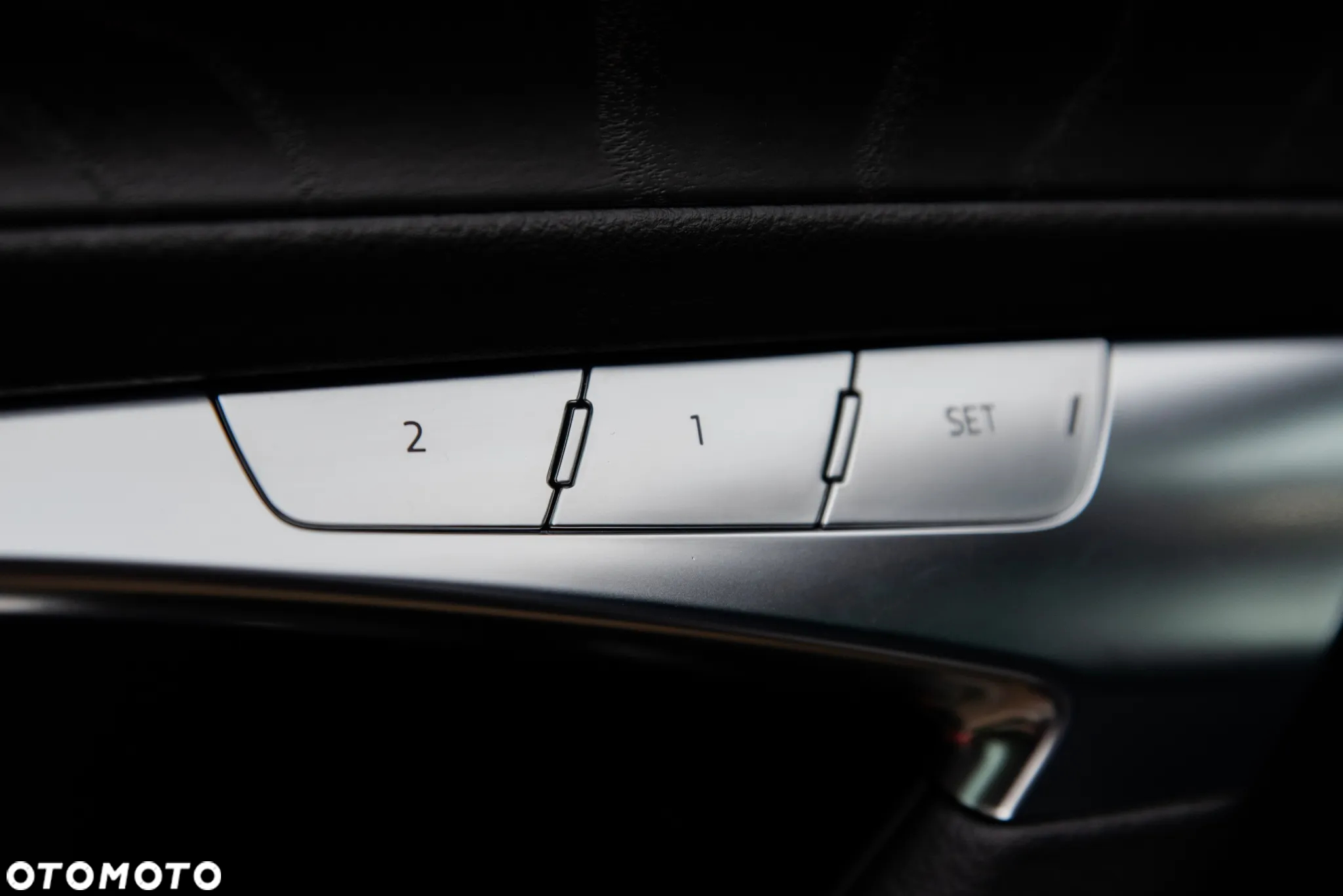 Audi A6 50 TDI quattro tiptronic - 32
