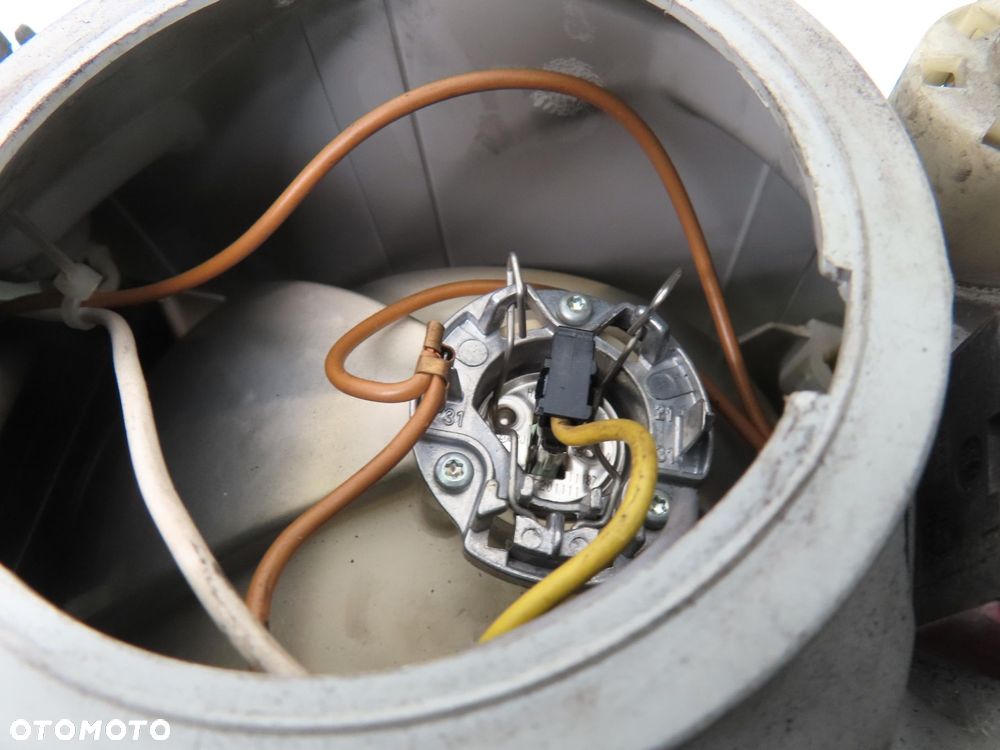 LAMPA PRAWA PRZEDNIA SAAB 900 II 13939000 - 3