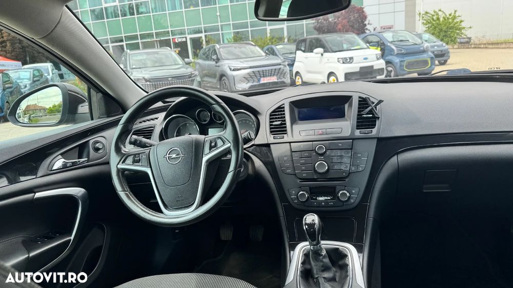Opel Insignia 2.0 CDTI ECOFLEX - 6