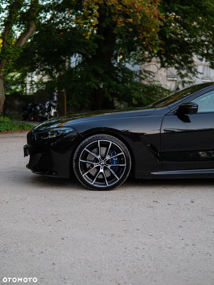 BMW Seria 8 - 10