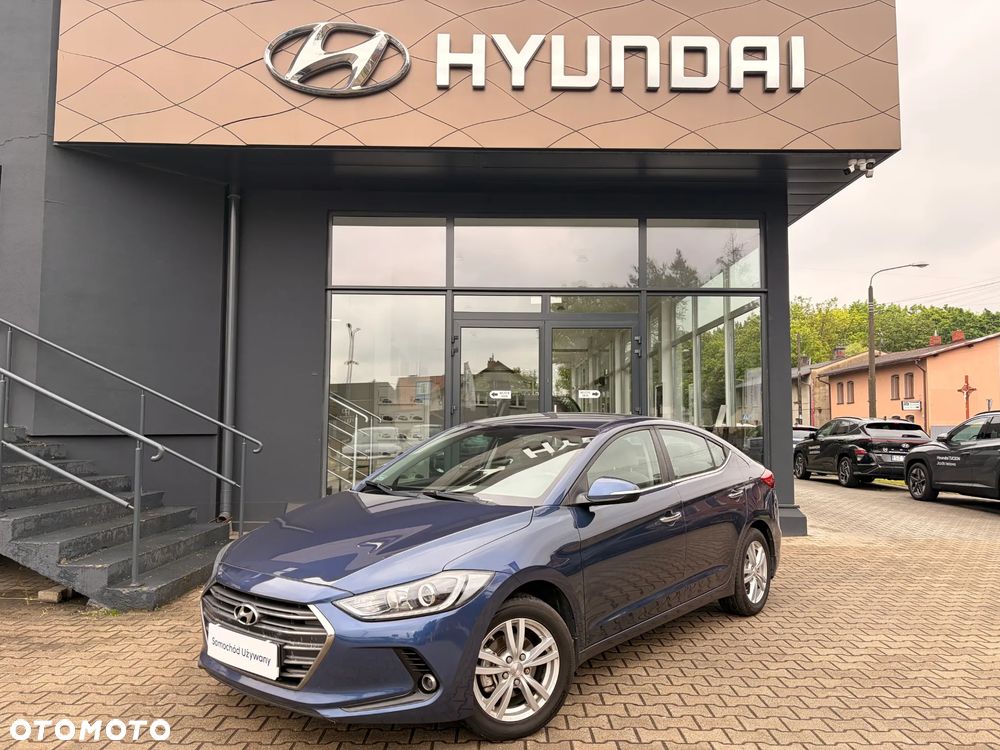 Hyundai Elantra 1.6 Comfort - 1