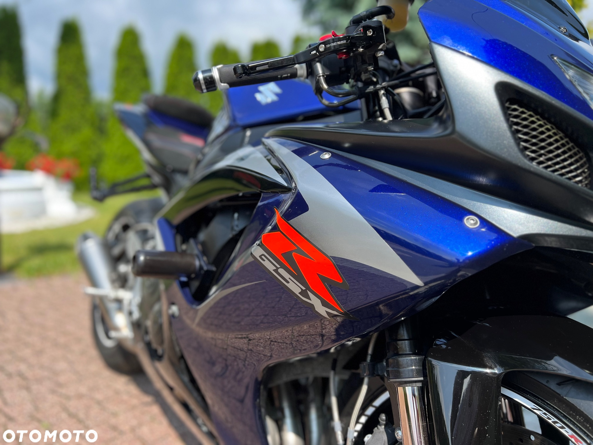 Suzuki GSX-R - 4