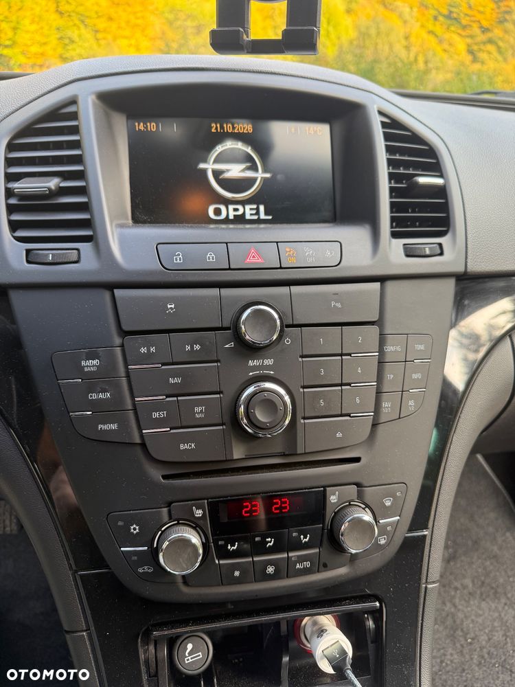 Opel Insignia - 17