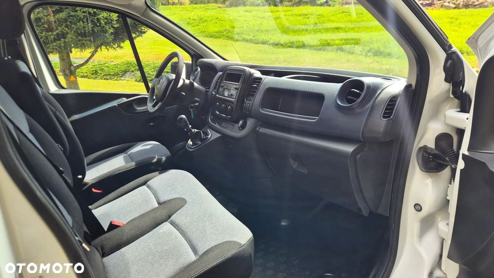 Opel VIVARO TRAFIC - 9