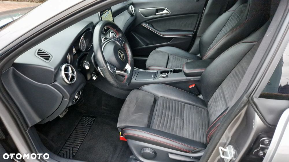 Mercedes-Benz CLA - 5