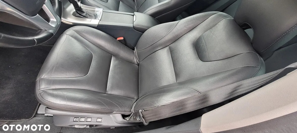 Volvo XC 60 - 15