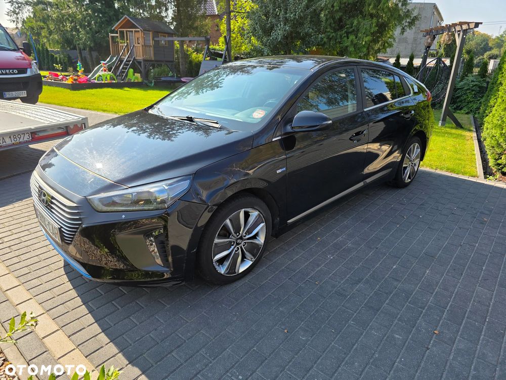 Hyundai IONIQ Hybrid 1.6 GDI Premium - 1