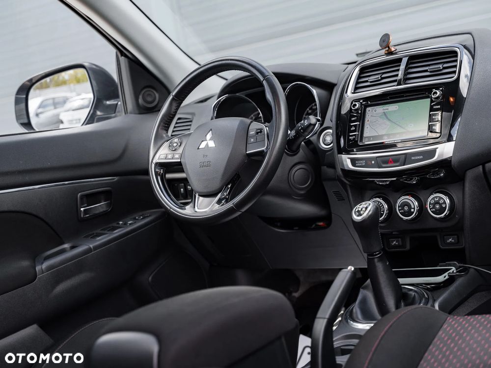 Mitsubishi ASX 1.6 Intense - 18