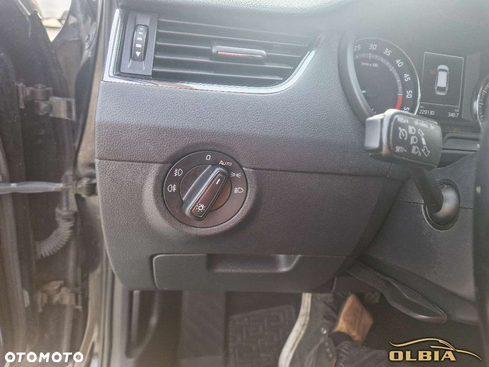 Skoda Octavia - 25