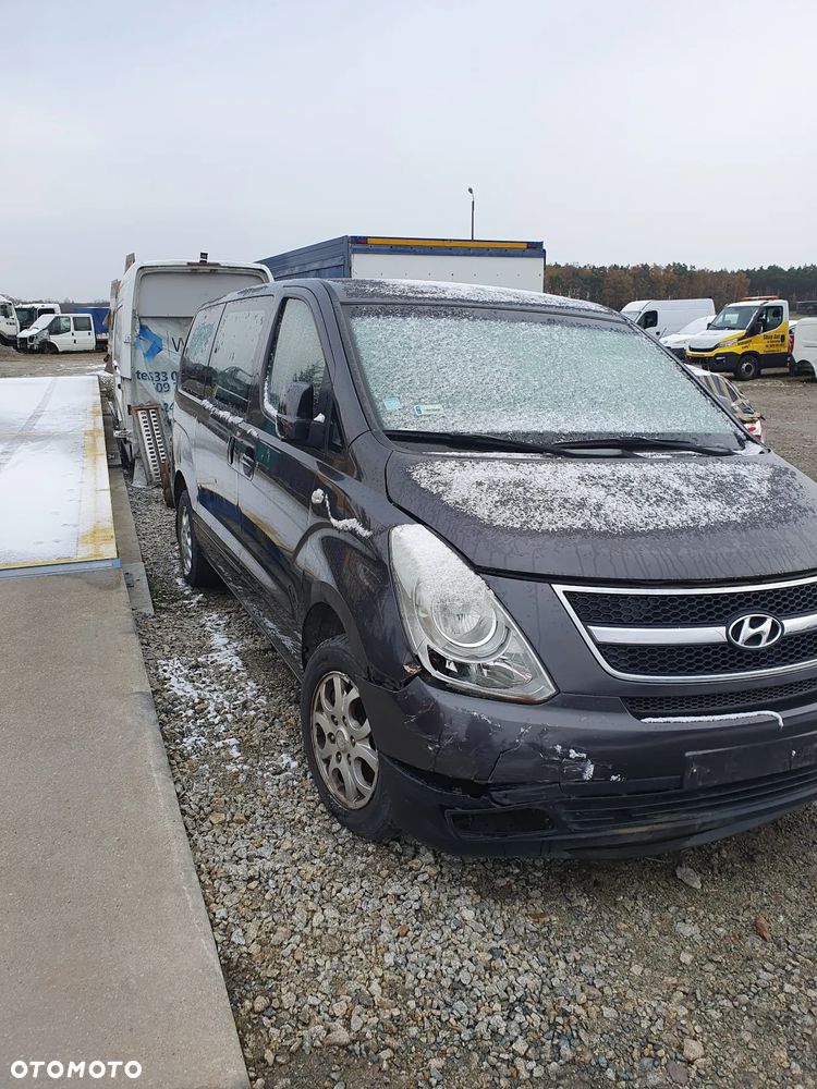 HYUNDAI H-1 2008r - 1