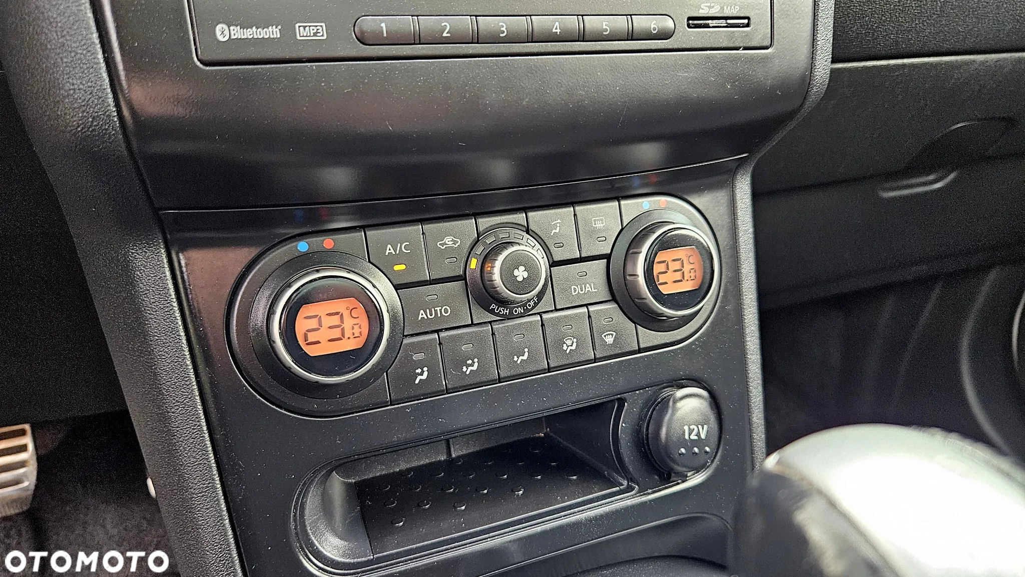 Nissan Qashqai 1.6 Tekna - 33
