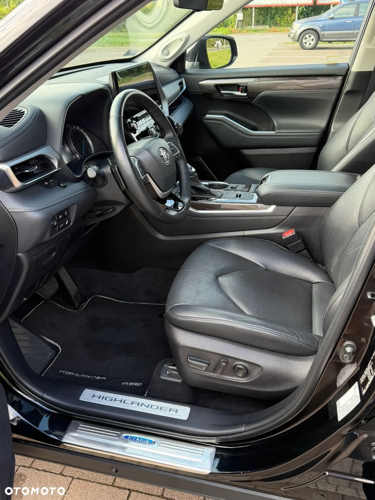 Toyota Highlander 2.5 Hybrid Executive - 19