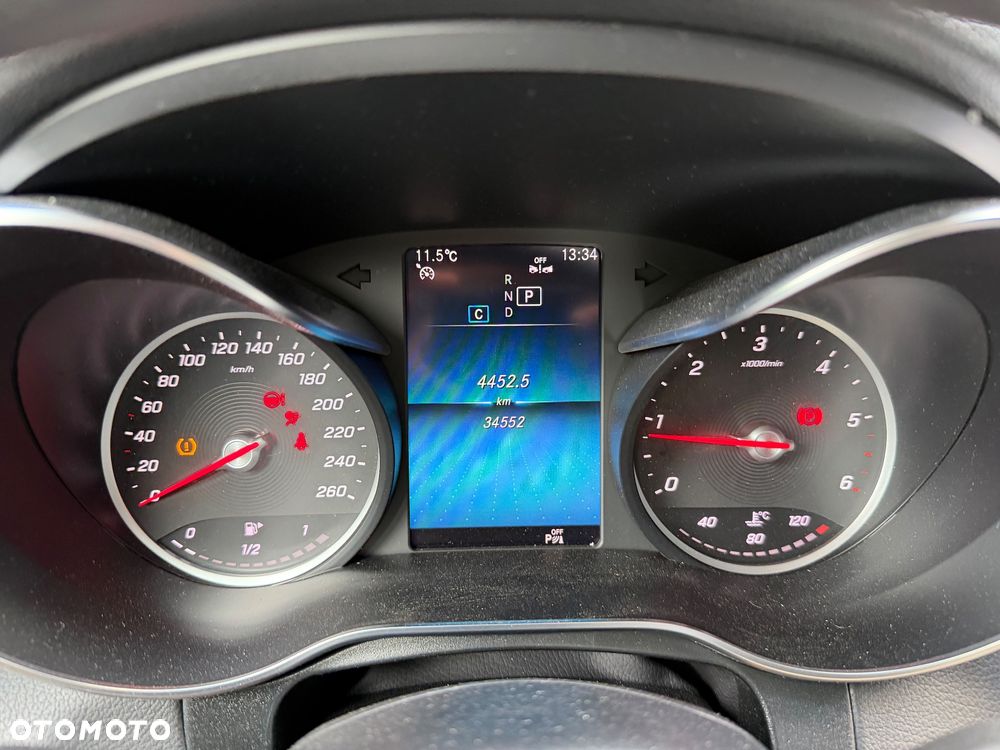 Mercedes-Benz GLC 200 d 4Matic 9G-TRONIC AMG Line - 16