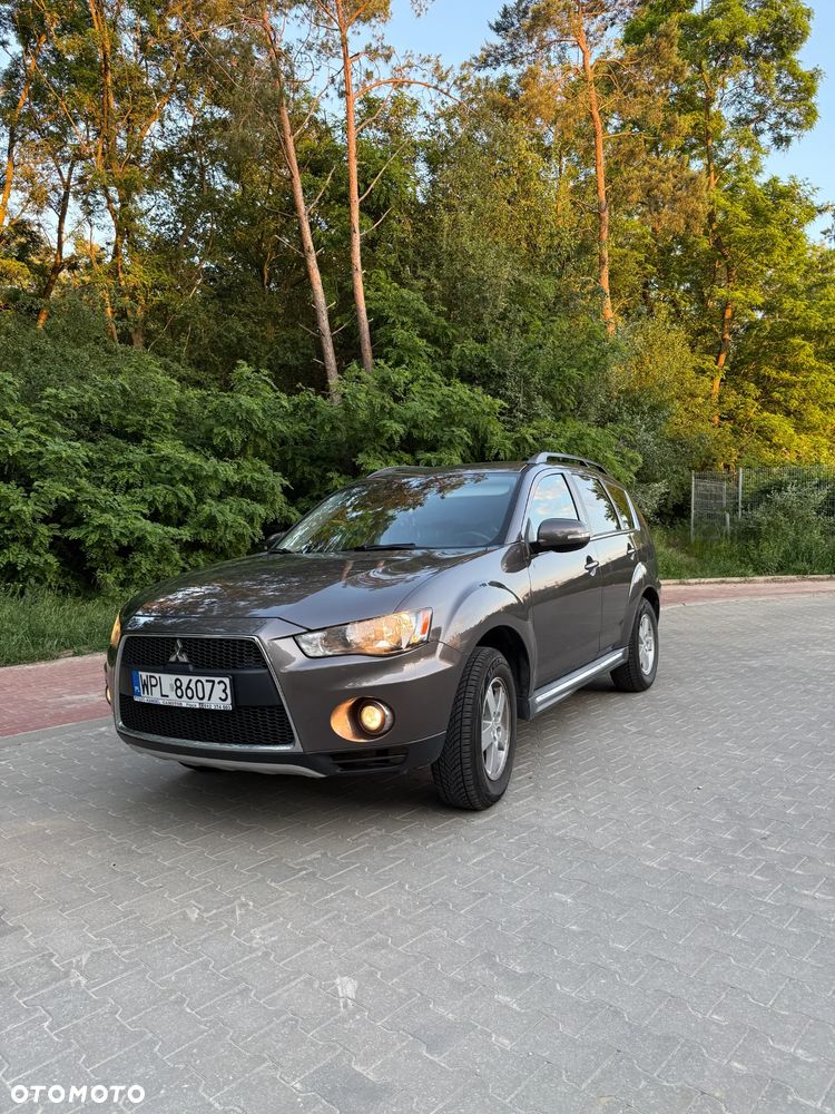 Mitsubishi Outlander 2.0 Intense 2WD - 2