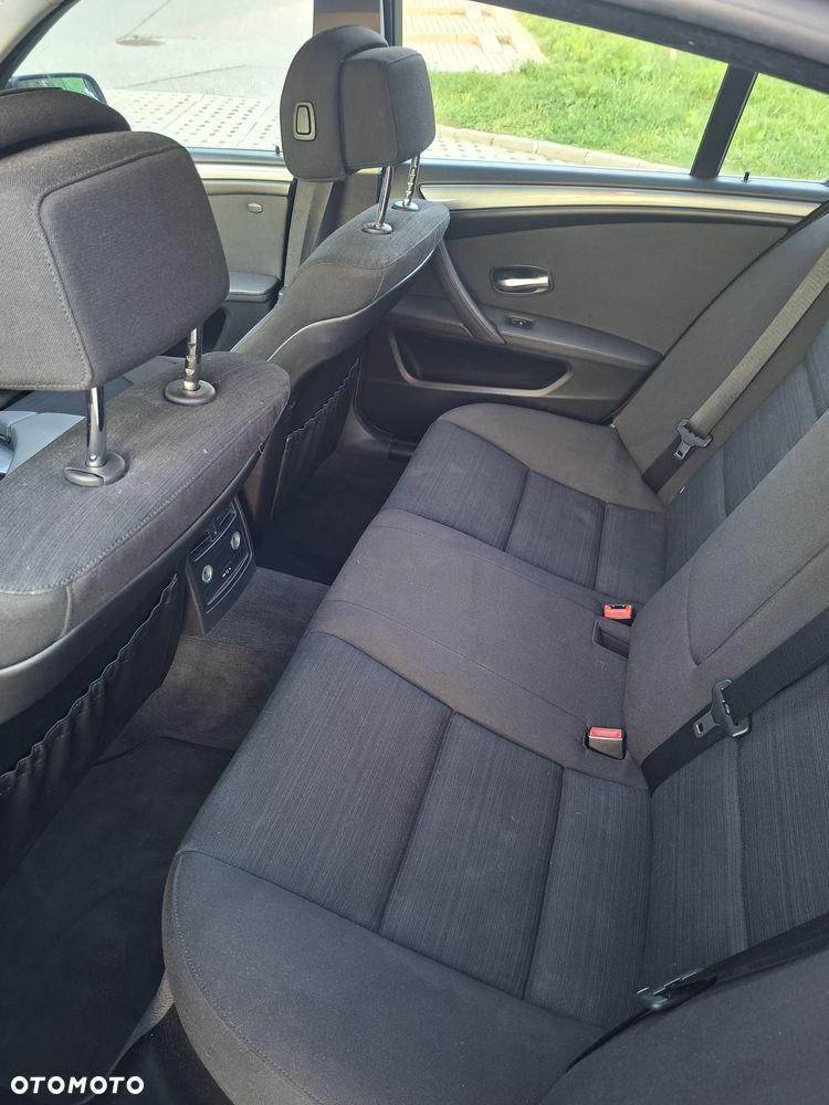 BMW Seria 5 520d - 9