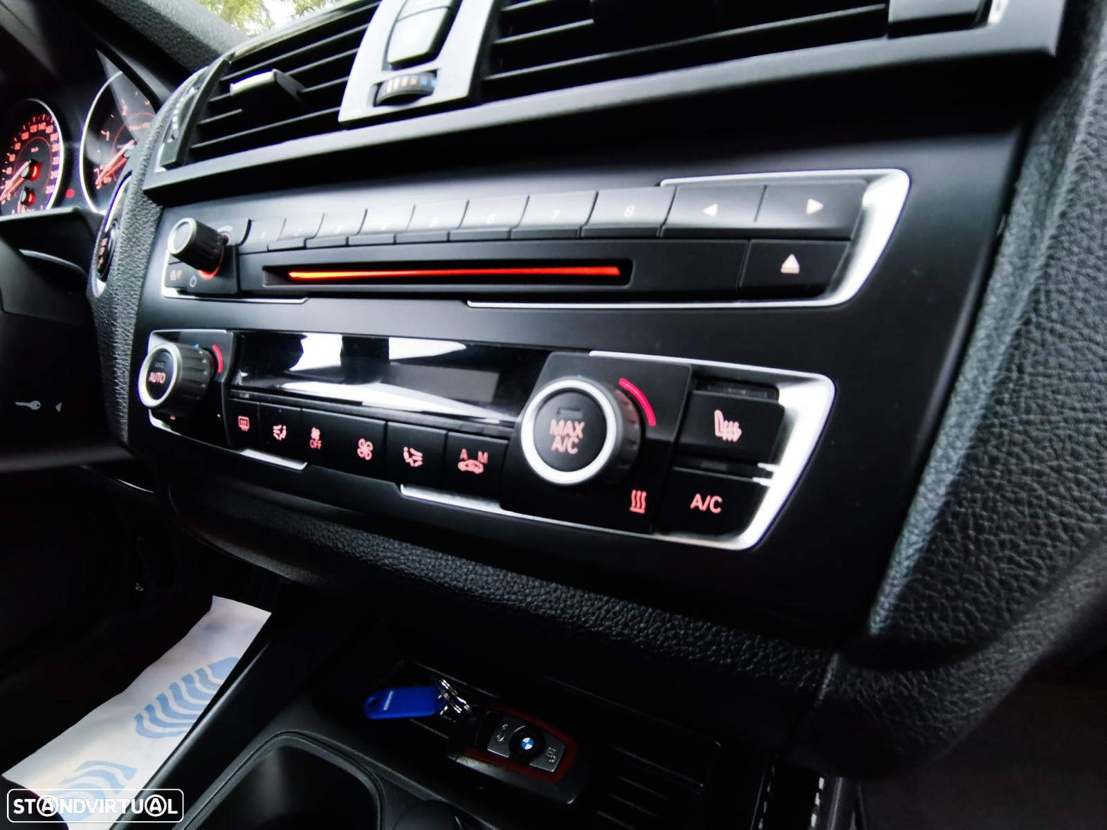 BMW 118 d Line Sport - 13