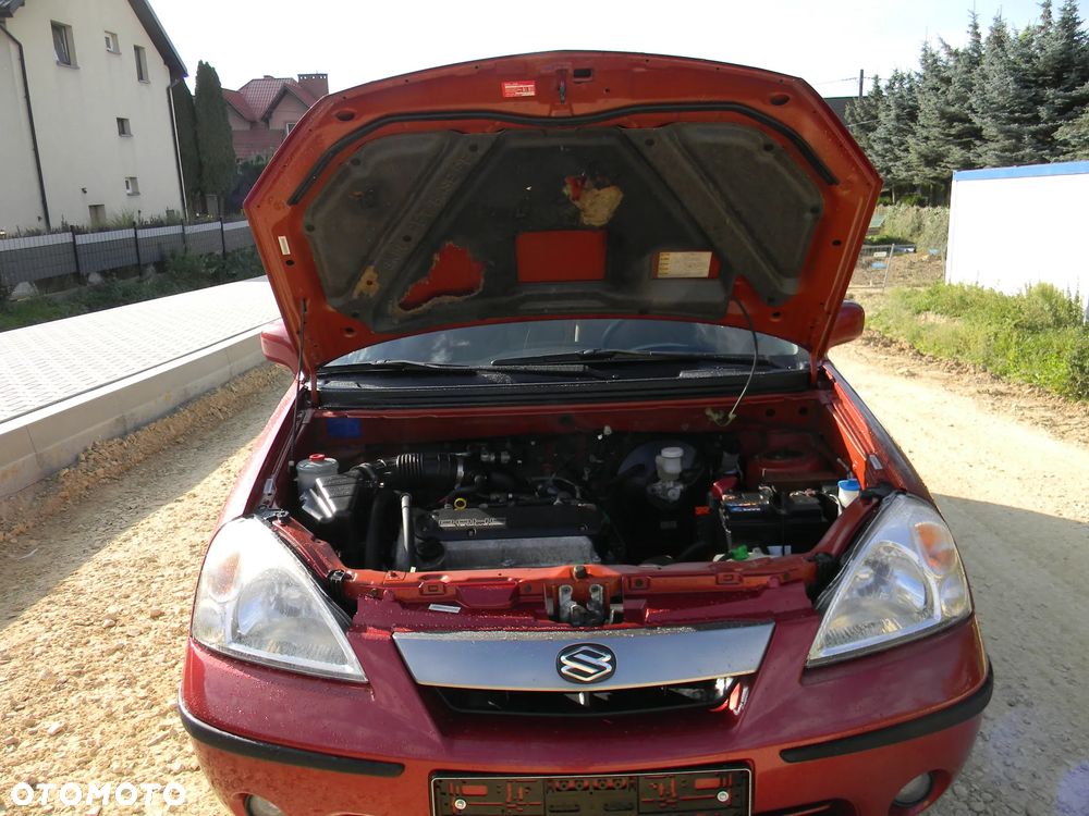 Suzuki Liana 1.6 - 5