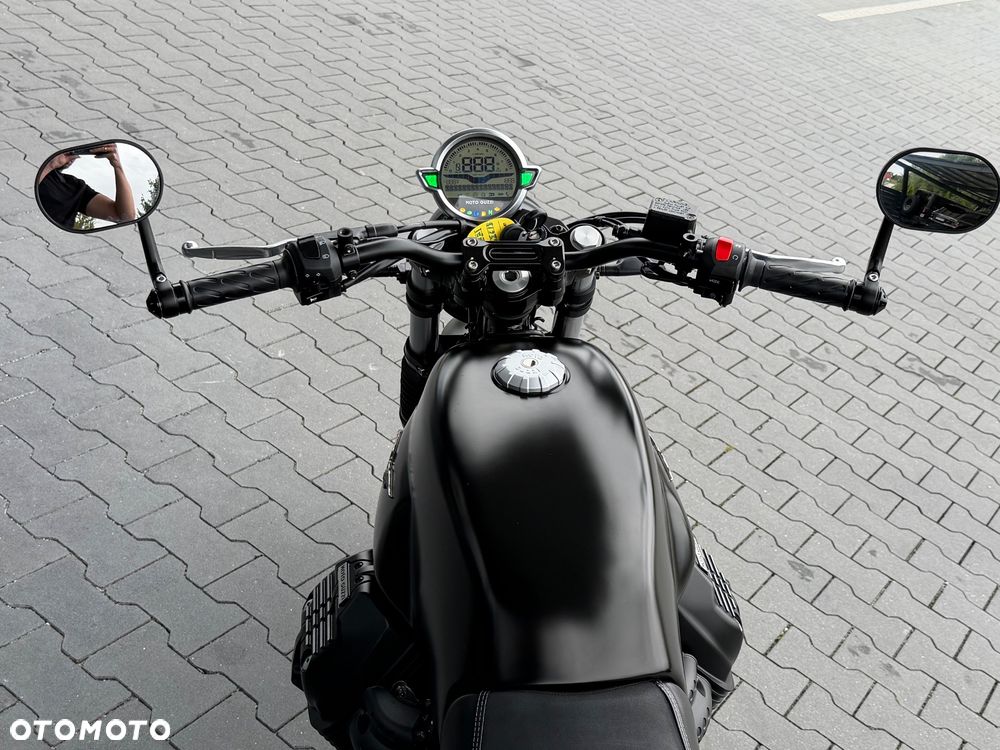 Moto Guzzi V7 - 21