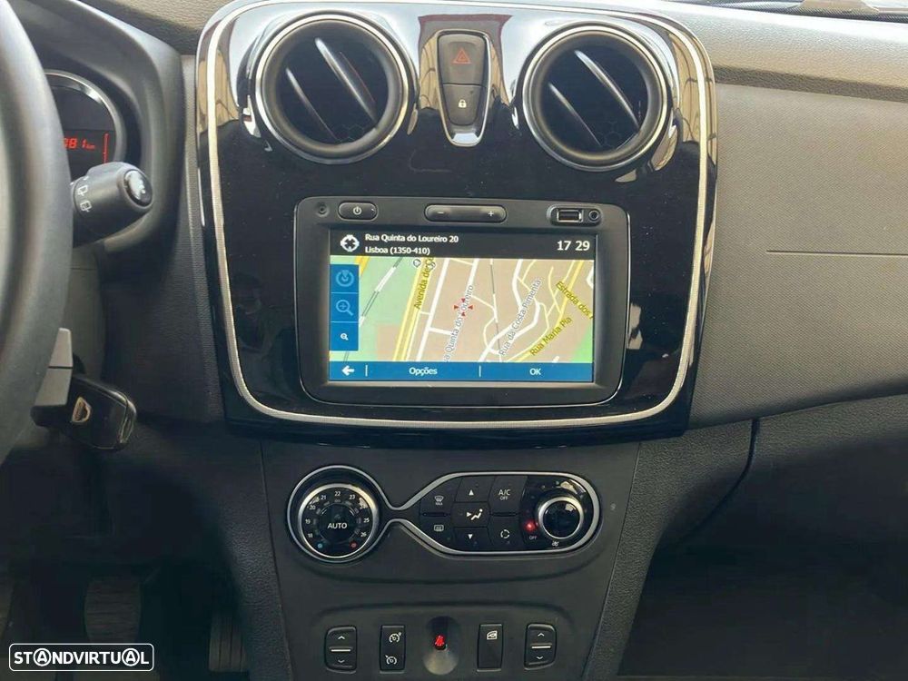 Dacia Sandero 0.9 TCe Stepway - 12