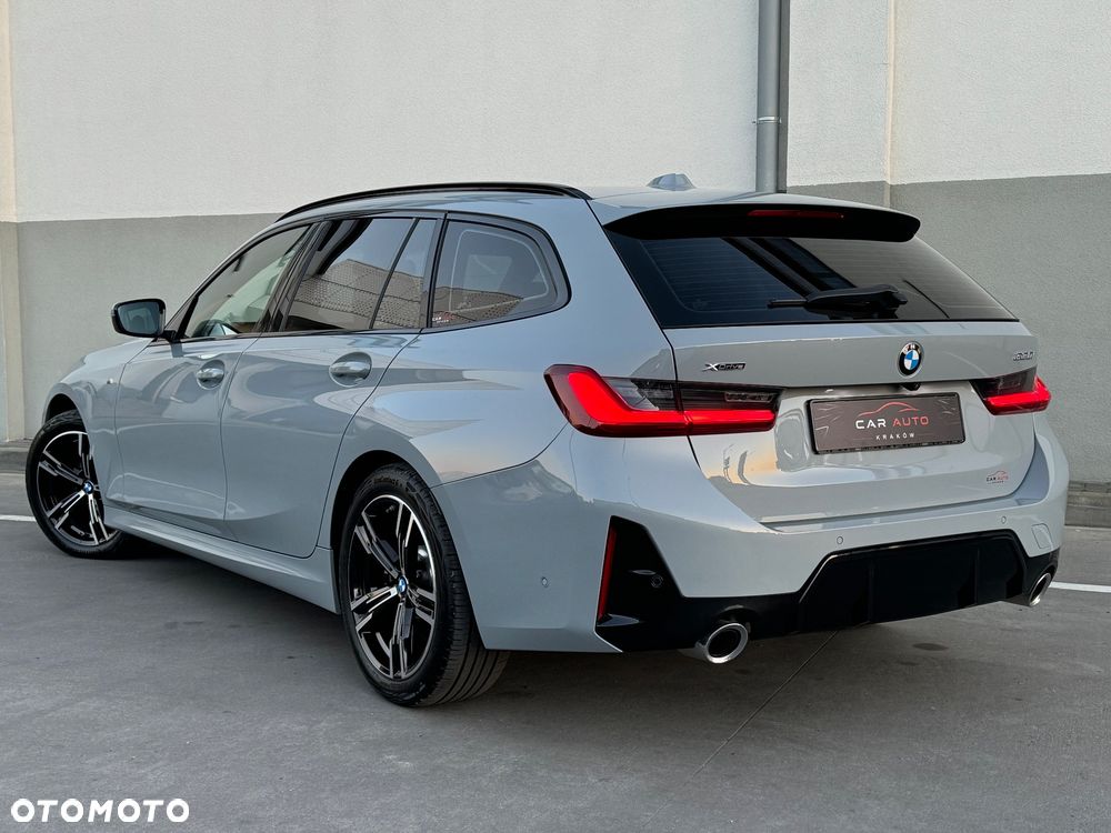 BMW Seria 3 330i xDrive M Sport sport - 4