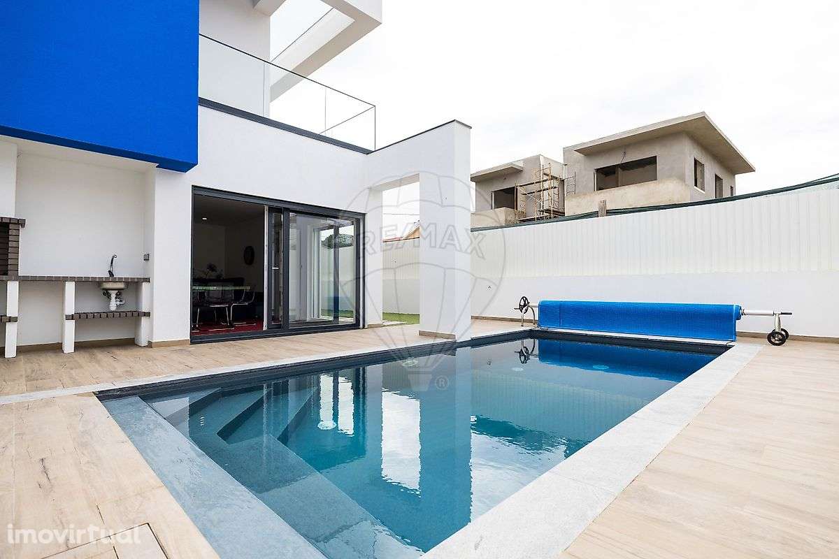 Moradia T4 para venda - Grande imagem: 3/44