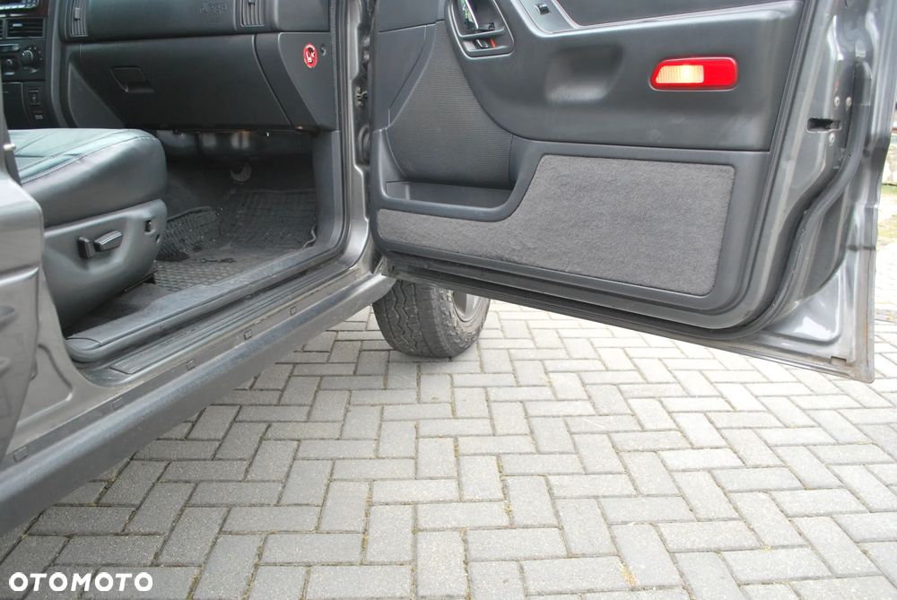 Jeep Grand Cherokee 2.7 CRD Limited - 27