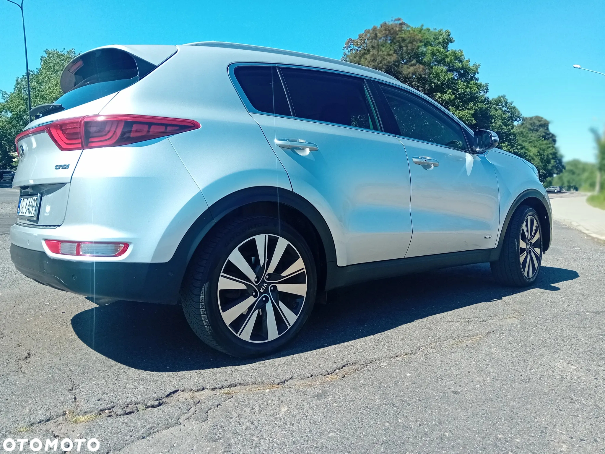 Kia Sportage 2.0 CRDI L AWD - 3
