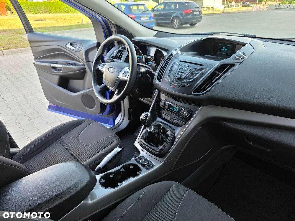 Ford Kuga 2.0 TDCi 4x4 Individual - 34