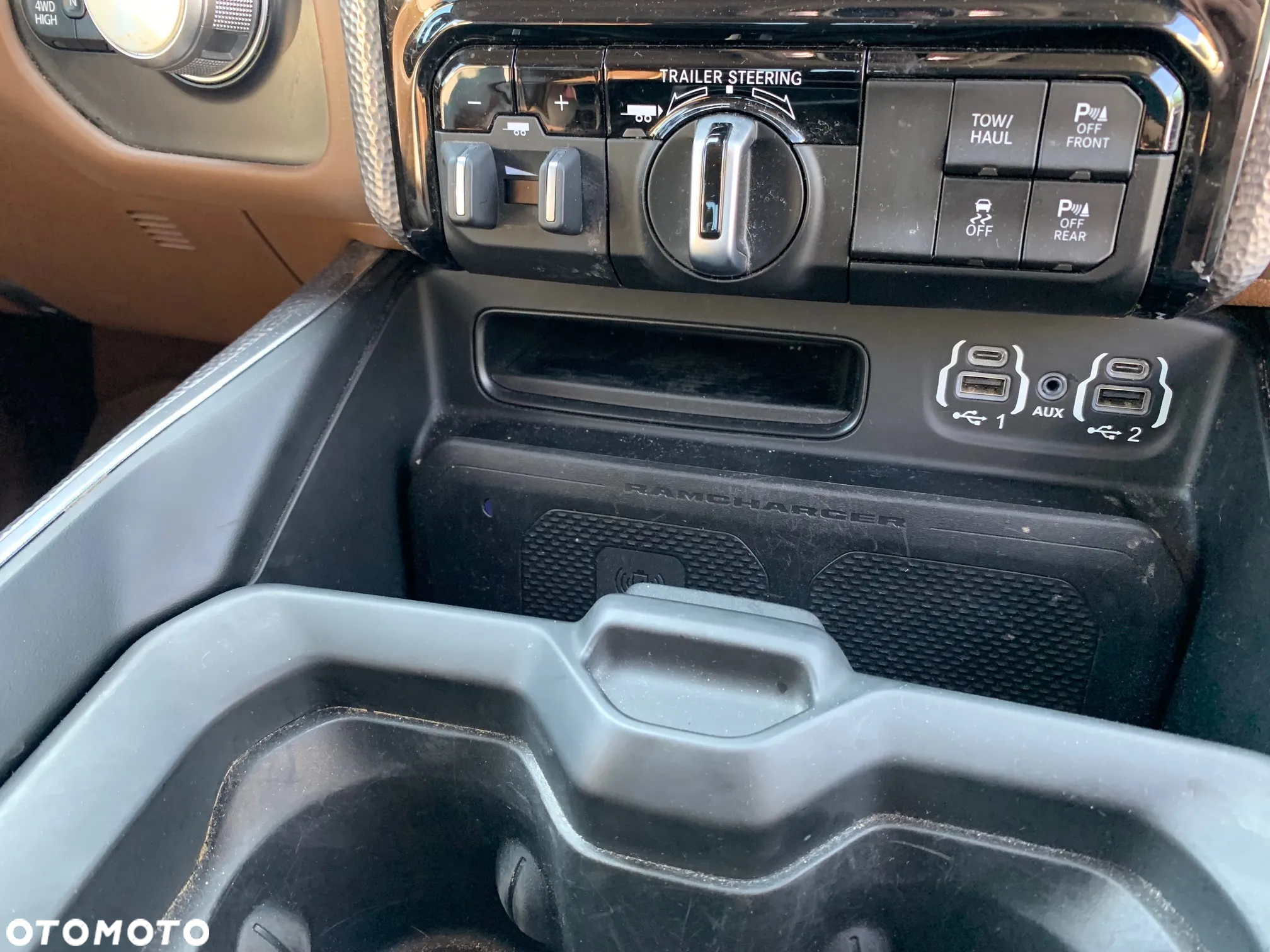 RAM 1500 5.7 Crew Cab Limited - 11