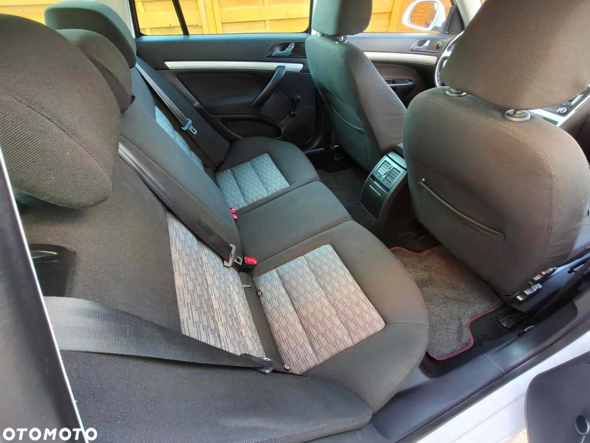 Skoda Octavia 1.6 TDI Elegance - 39