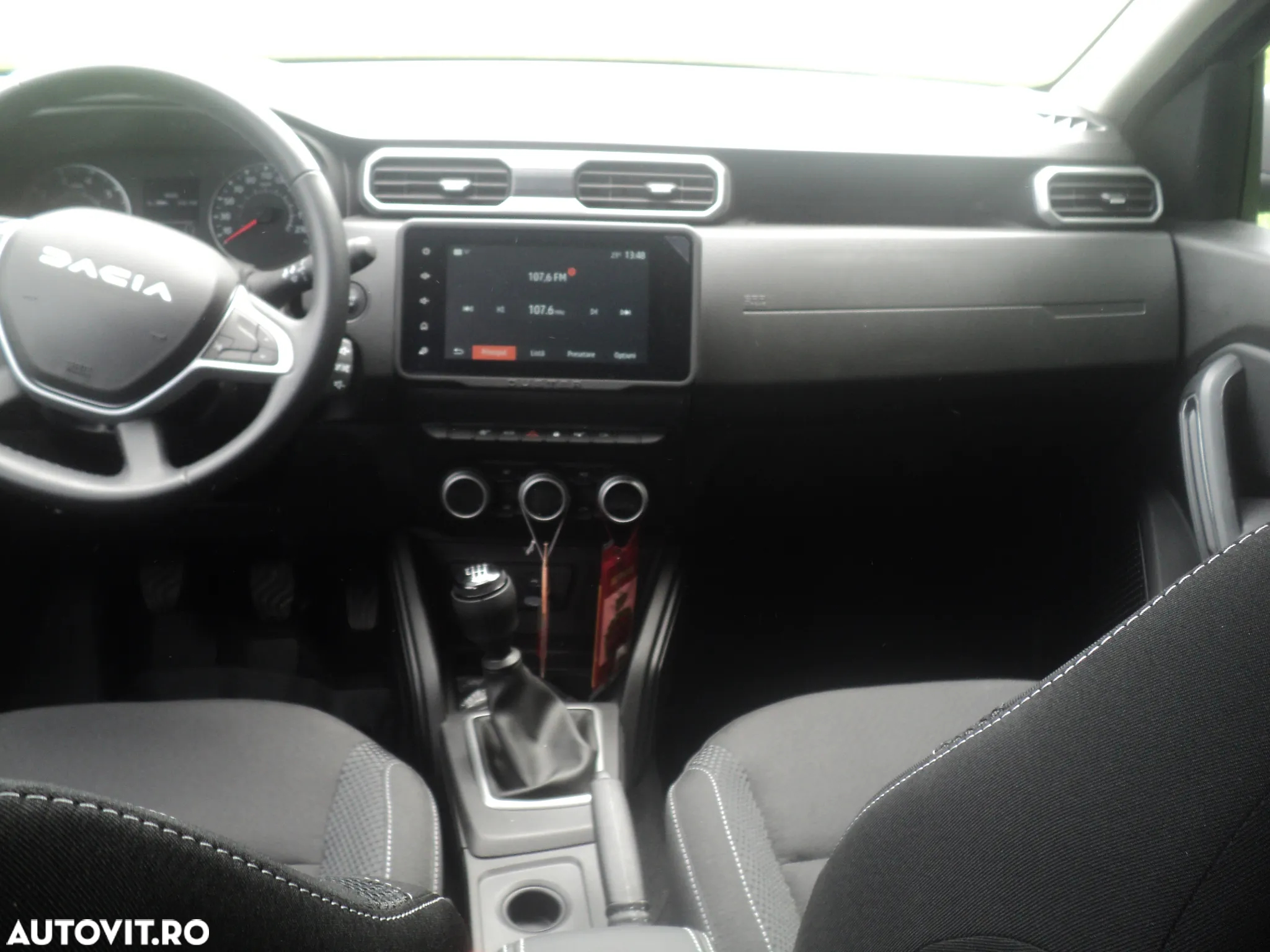 Dacia Duster ECO-G 100 Journey+ - 11