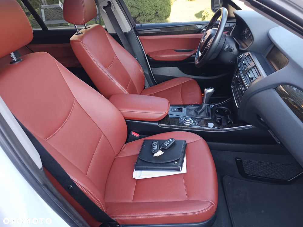 BMW X3 xDrive20d - 16