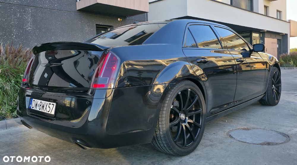 Chrysler 300C - 12