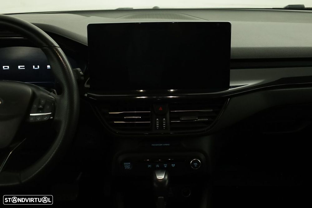 Ford Focus SW - 9