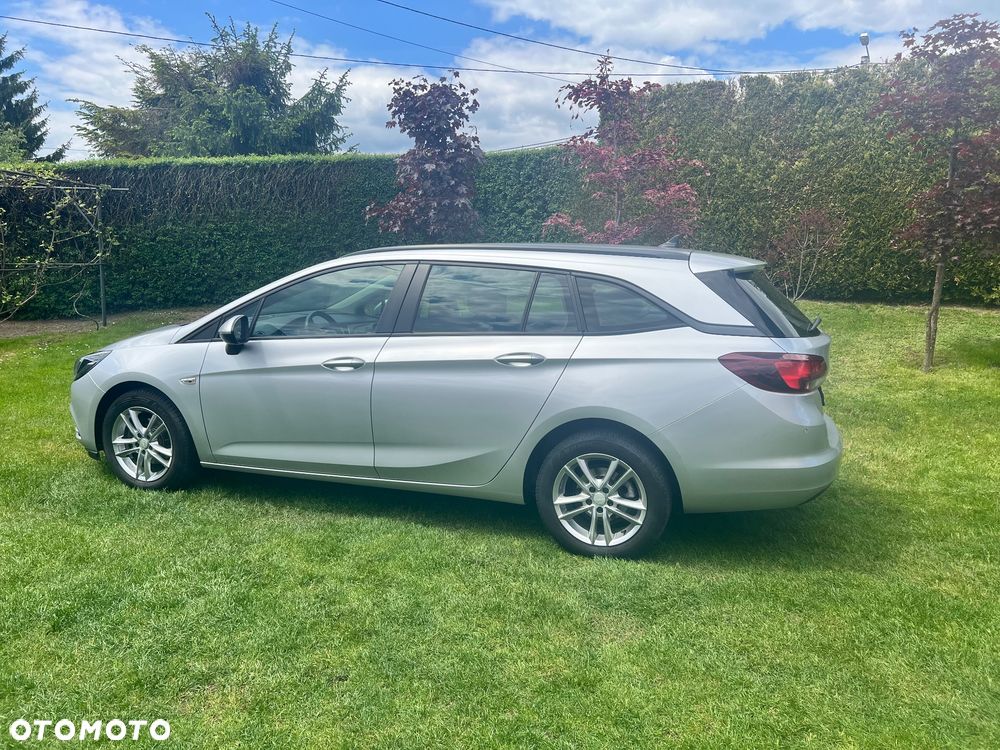 Opel Astra 1.6 CDTI Sport - 4
